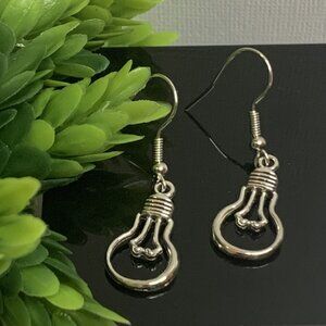 Light Bulb Earring, School Earring, Educator Earring, Gift Idea, Teacher Earring